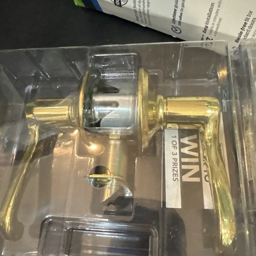 Schlage Hall & Closet Door Lever Handle - Bright Brass Finish F10 Flair Lever
